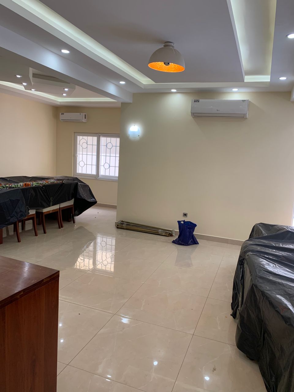 Villa 7 chambres en vente à Agoè Minamadou – 300 millions FCFA