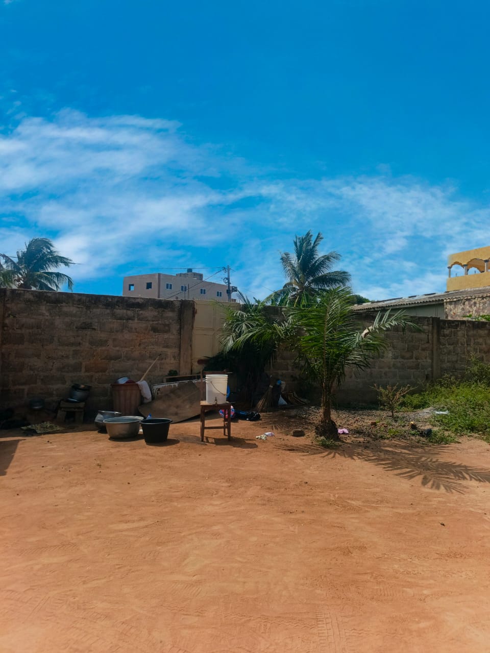 Terrain (1/2 lot) en vente à Zanguera – 23 millions FCFA