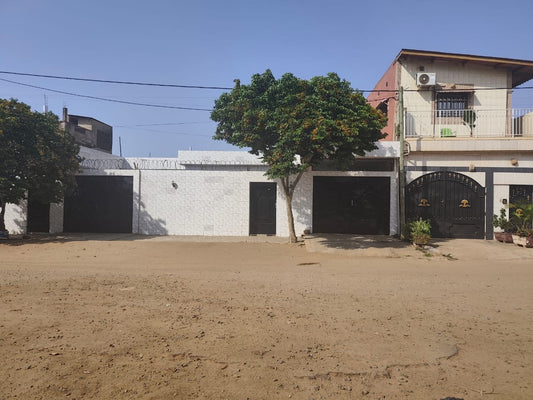 Villa 3 chambres en vente à Djidjolé – 65 millions FCFA