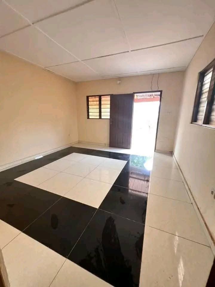Mini villa à vendre à Adidogomé Sagbado Logoté – 20 millions FCFA