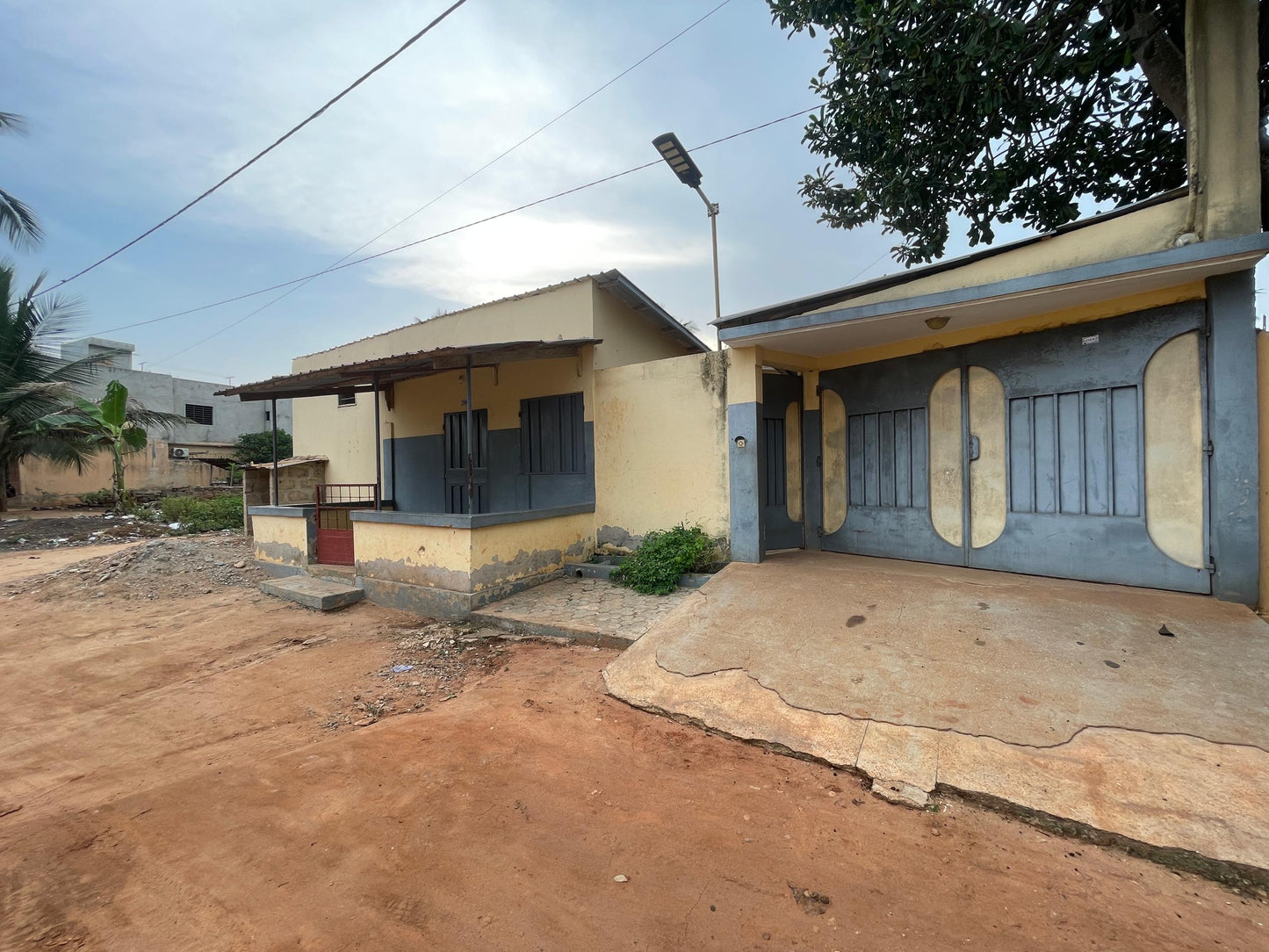 Villa 4 chambres en vente à Adidogomé Segbé – 30 millions FCFA