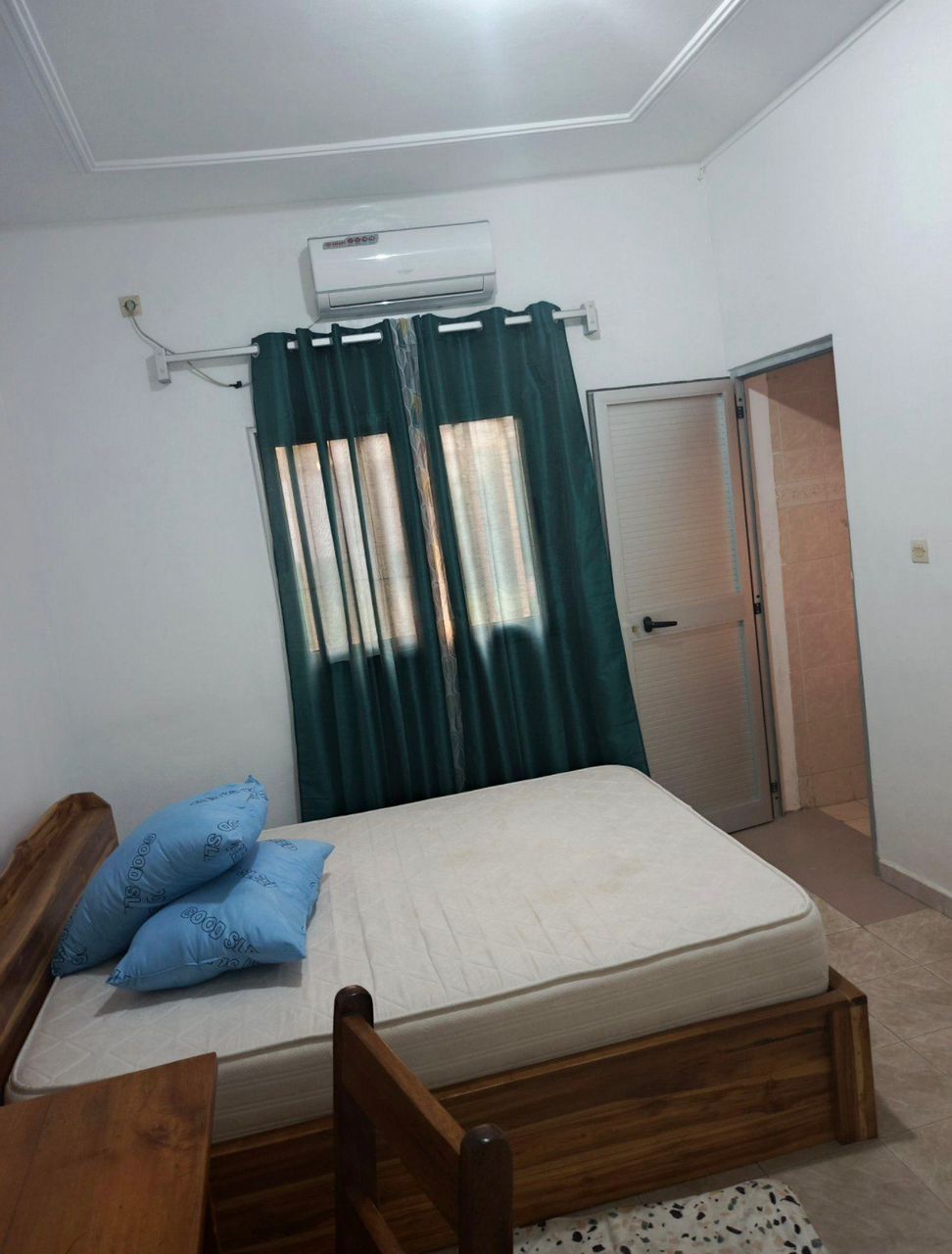 Villa meublée 3 chambres à louer à Avépozo – 400000 FCFA/mois