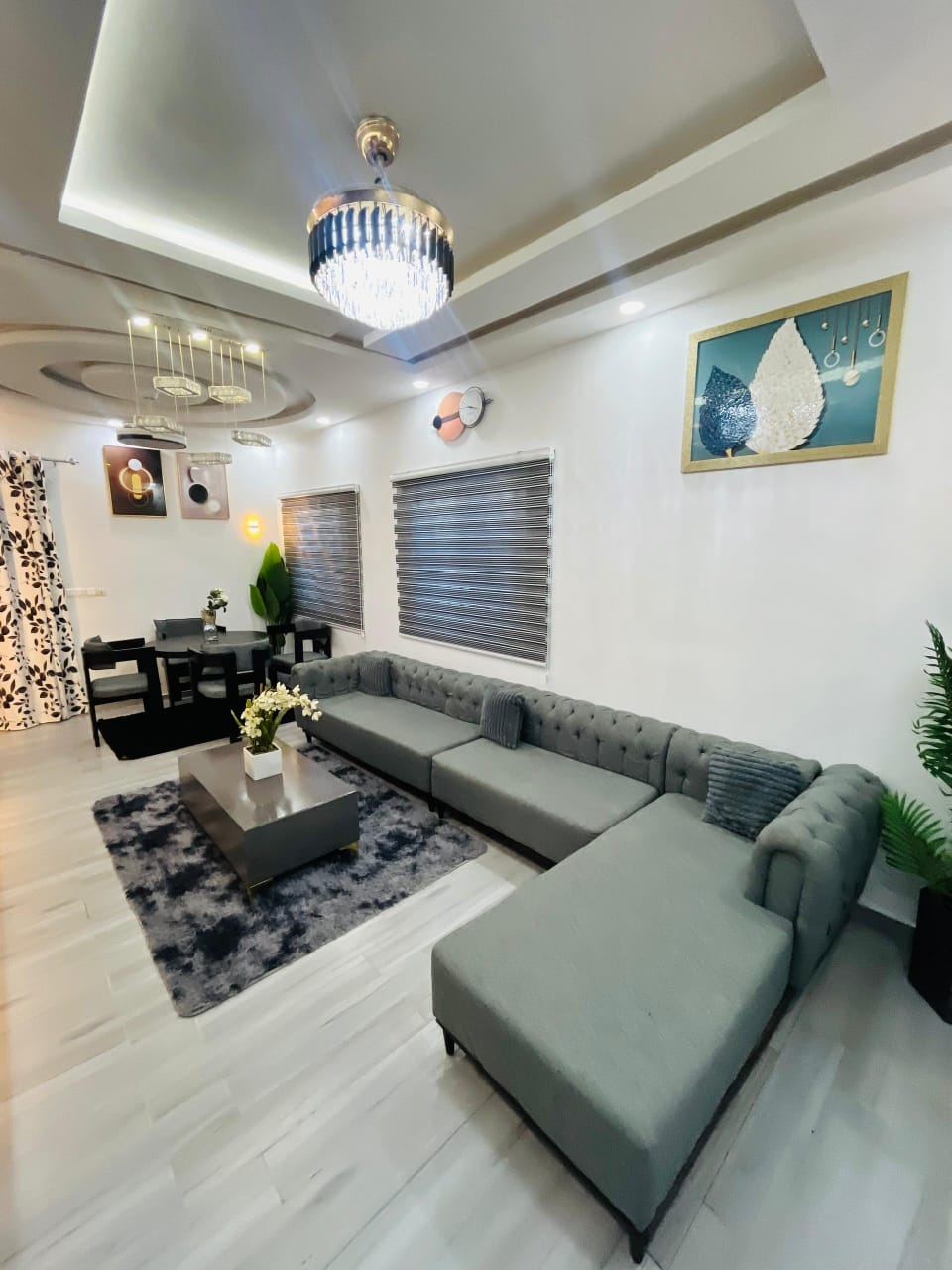 Appartement meublé 2 chambres en location à Baguida – 500 000 FCFA par mois