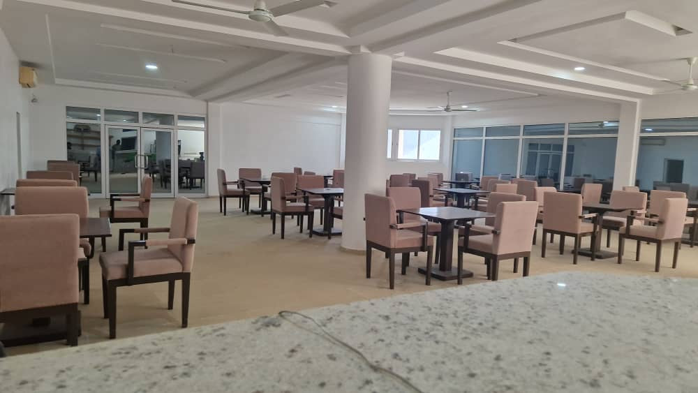 UN IMMEUBLE 7 PIÈCES À VENDRE À BAGUIDA À 70M DU GOUDRON