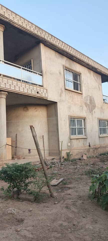 Grande villa duplex en vente à Adidoadin – 190 millions FCFA