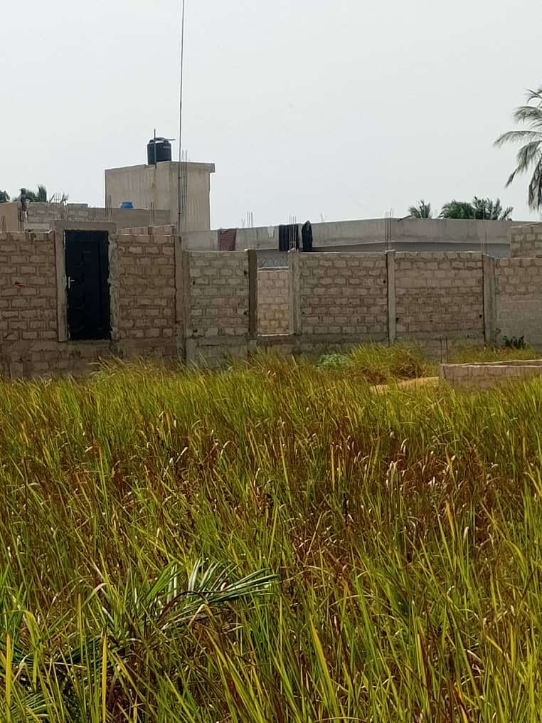 Terrain ¾ de lot en vente à Agovoudou – 2,7 millions FCFA