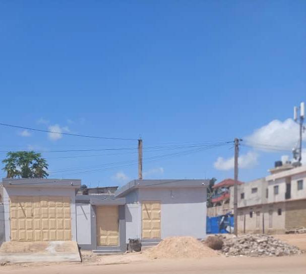 Villa 4 chambres avec boutique en vente à Agoè Demakpoè – 23 millions FCFA