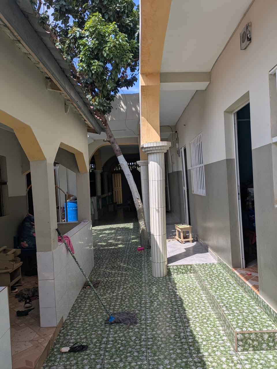 VILLA 4 PIÈCES À VENDRE À ADIDOGOMÉ LOGOTÉ