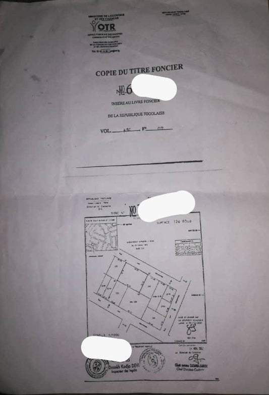 Terrain de 2 lots en vente à Agoé Assiyéyé Fiovi – 66 millions FCFA