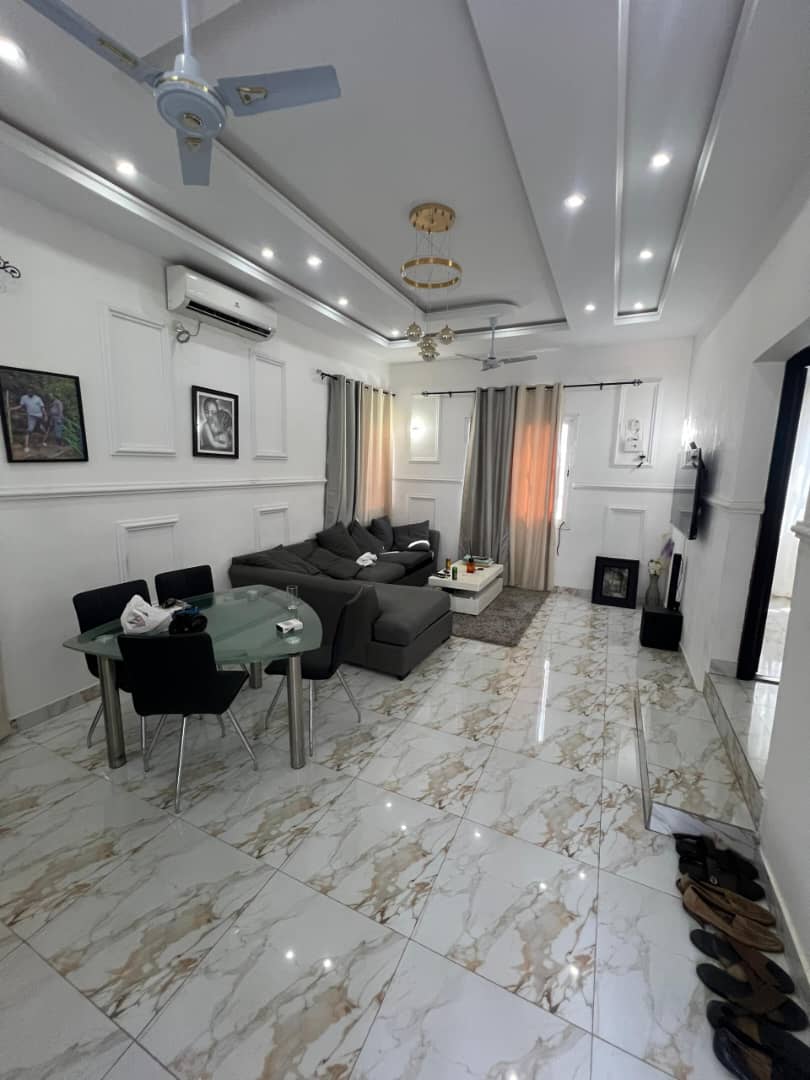 UNE VILLA DUPLEX 3 CHAMBRES À VENDRE À ADIDOGOMÉ APÉDOKOÈ