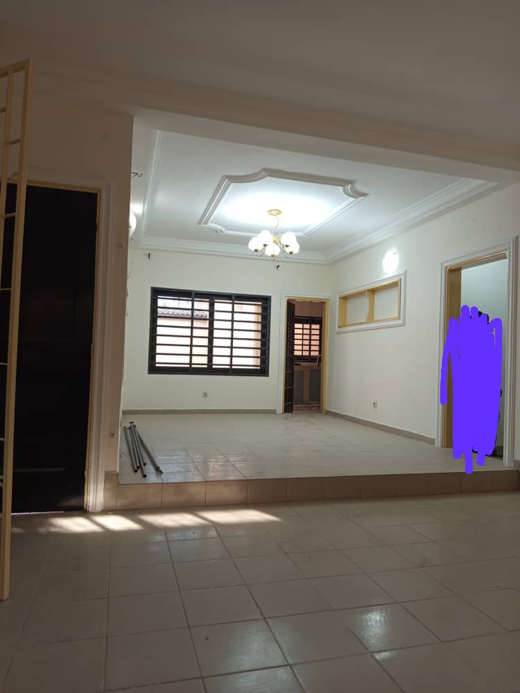 Villa basse à vendre à Soviépé – 80 Millions FCFA