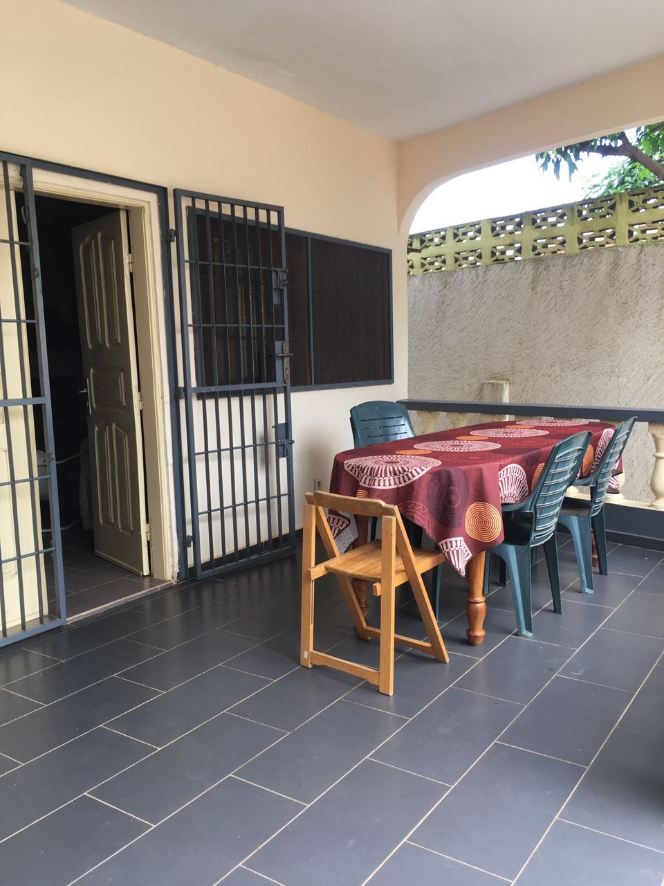 VILLA 4 PIÈCES À VENDRE À ADIDOGOMÉ AWATAMÉ