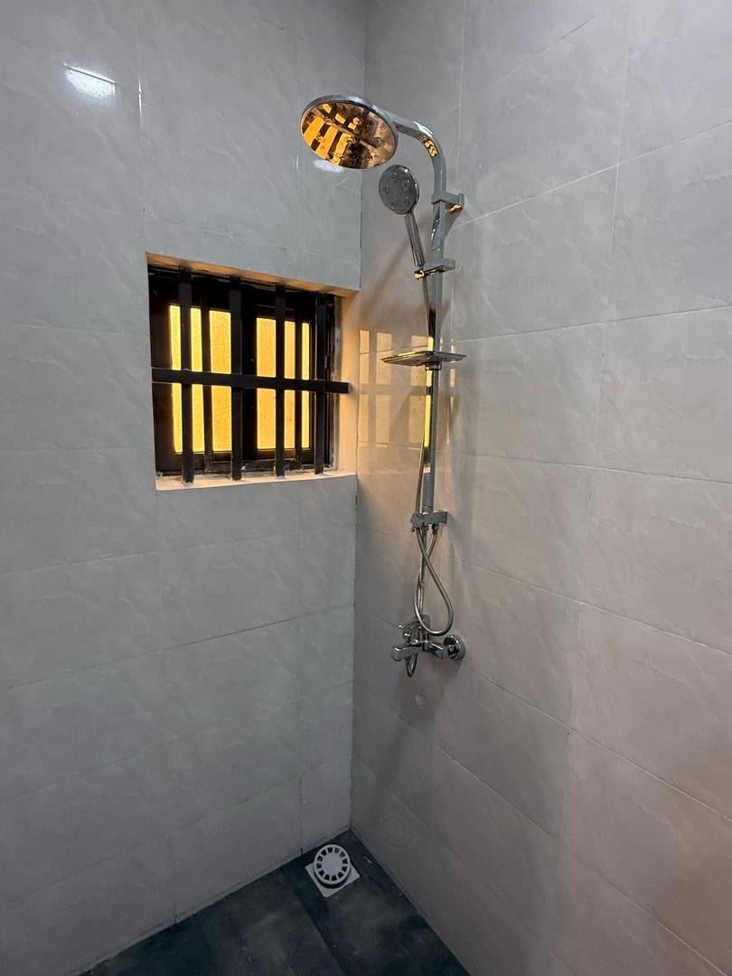 LOCATION APPARTEMENT MEUBLÉ À TOTSI (3 PIÈCES)