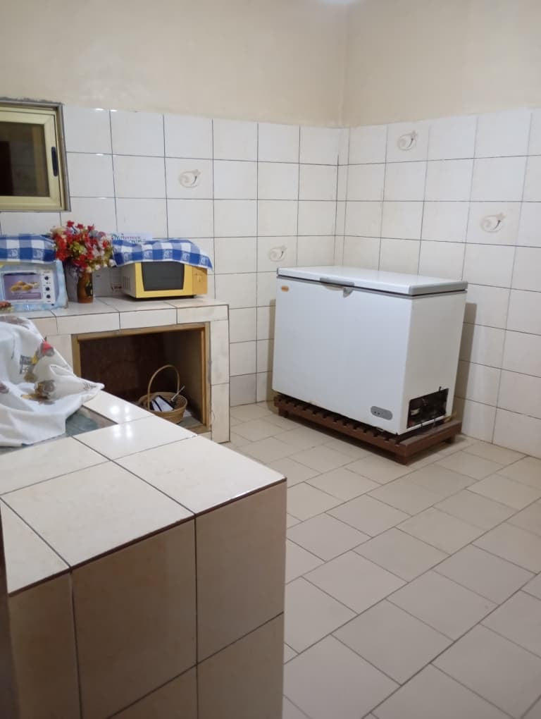 UNE VILLA 3 CHAMBRES À VENDRE À AVÉDJI LIMOUSINE