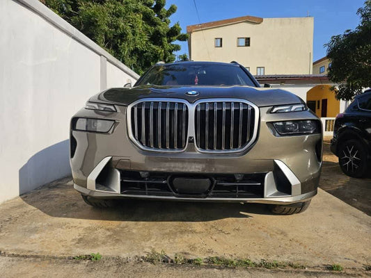 BMW X7 XDRIVE 40i 2025