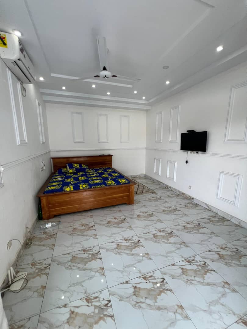 UNE VILLA DUPLEX 3 CHAMBRES À VENDRE À ADIDOGOMÉ APÉDOKOÈ