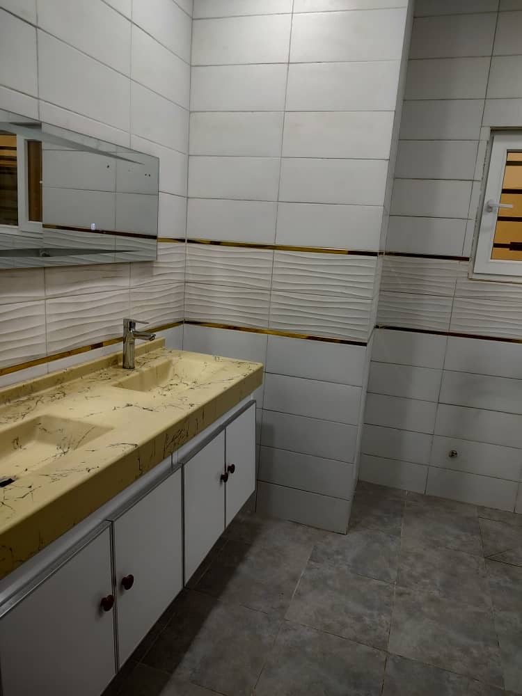 VILLA DUPLEX 6 PIÈCES À VENDRE À HEDZRANAWOÉ – 300 m² | TITRE FONCIER