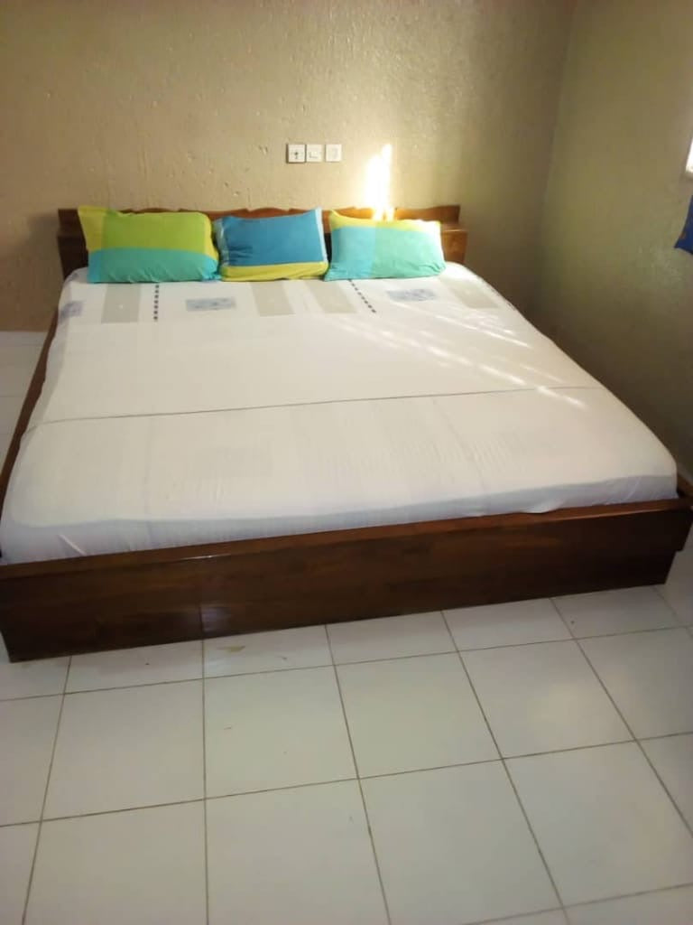 À VENDRE : UN HÔTEL À KARA
