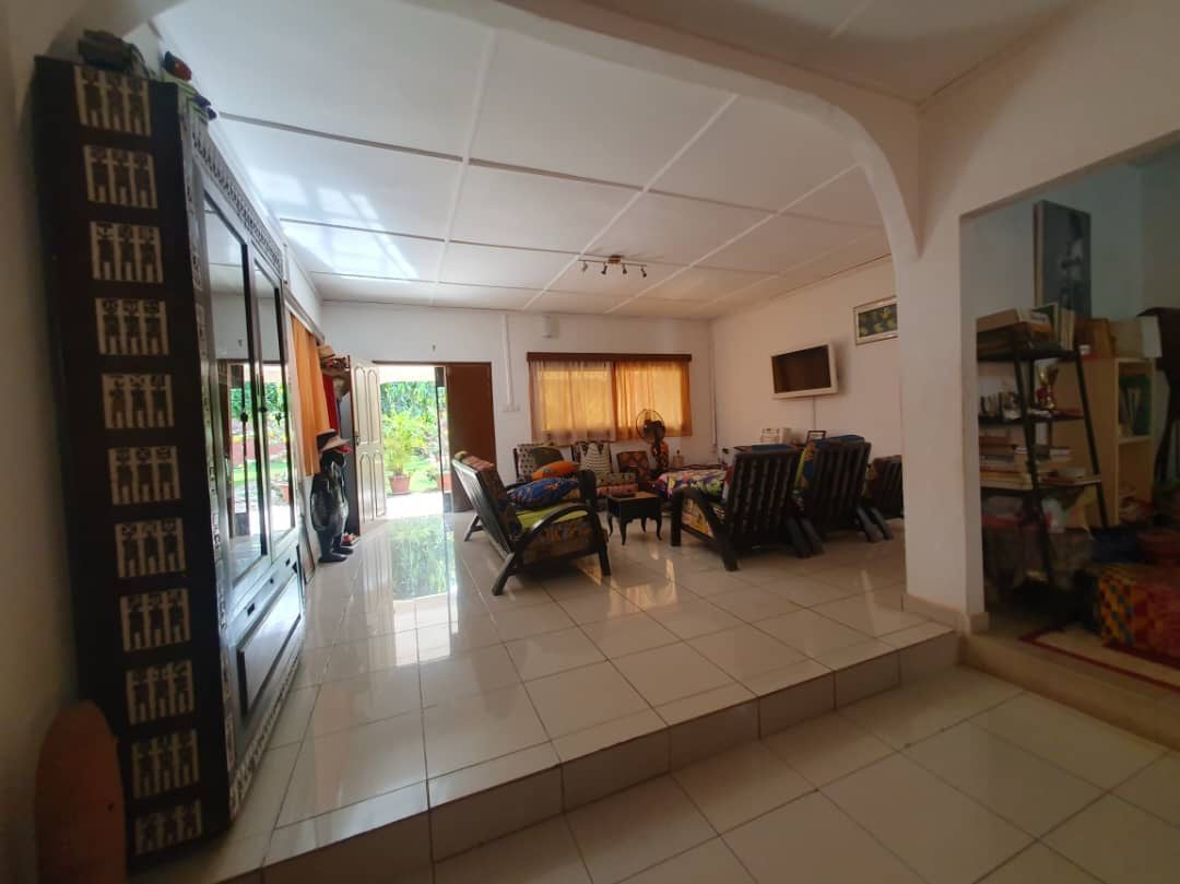 UNE VILLA À VENDRE À ADIDOGOMÉ WONYOMÉ À 100M DU GOUDRON - 4 PIÈCES