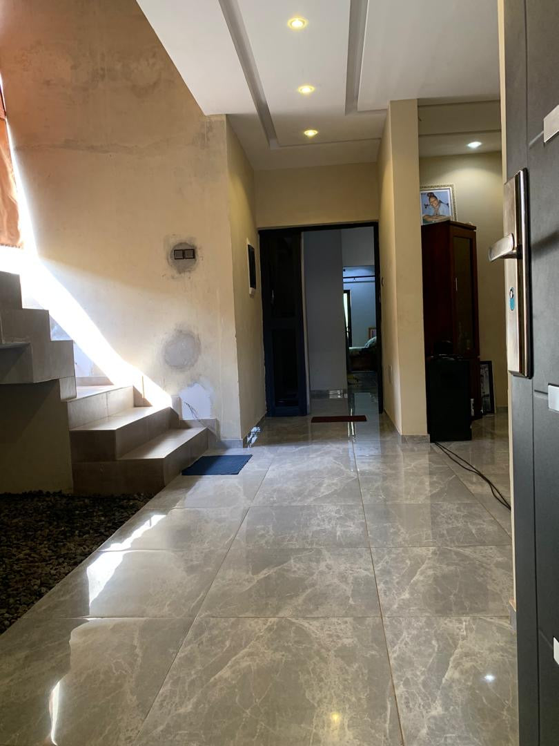 UNE VILLA À VENDRE À AGOÈ LÉGBASSITO OPÉRA