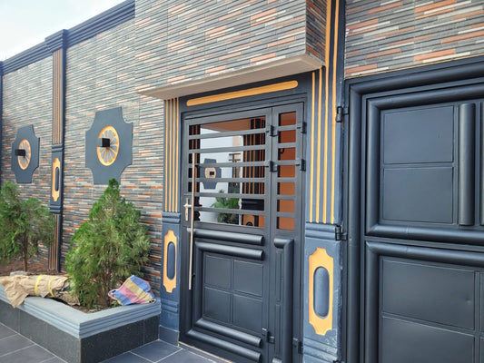 À LOUER : VILLA DUPLEX DE 9 PIÈCES À ADIDOGOMÉ – 700.000F/MOIS