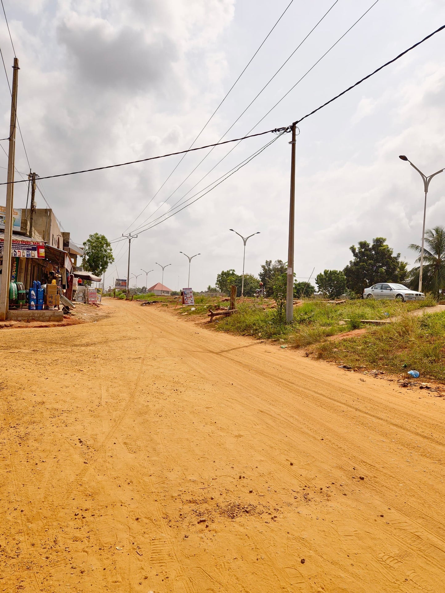 Terrain de 607 m² en vente en bordure de goudron à Agoè Legbassito – 95 millions FCFA