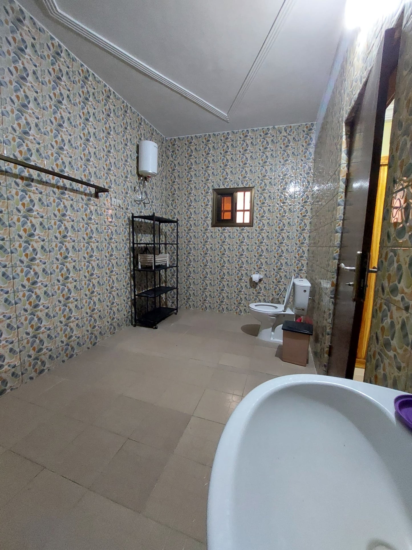 Appartement meublé 3 chambres à louer à Avepozo – 300000 FCFA