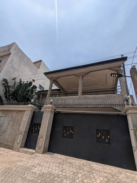 VILLA 7 PIÈCES À VENDRE À TOKOIN FOREVER – TITRE FONCIER