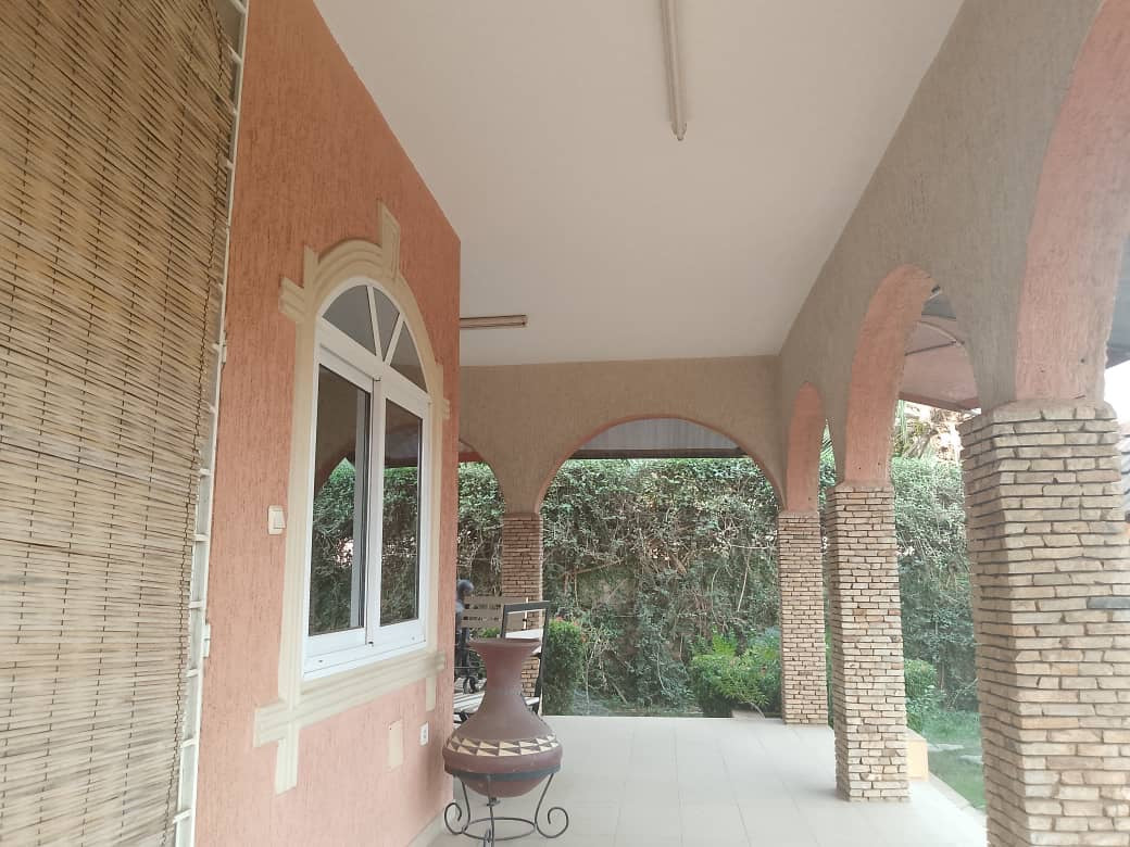 VILLA 4 PIÈCES À VENDRE À ADIDOGOMÉ SAGBADO – 600 m² | TITRE FONCIER