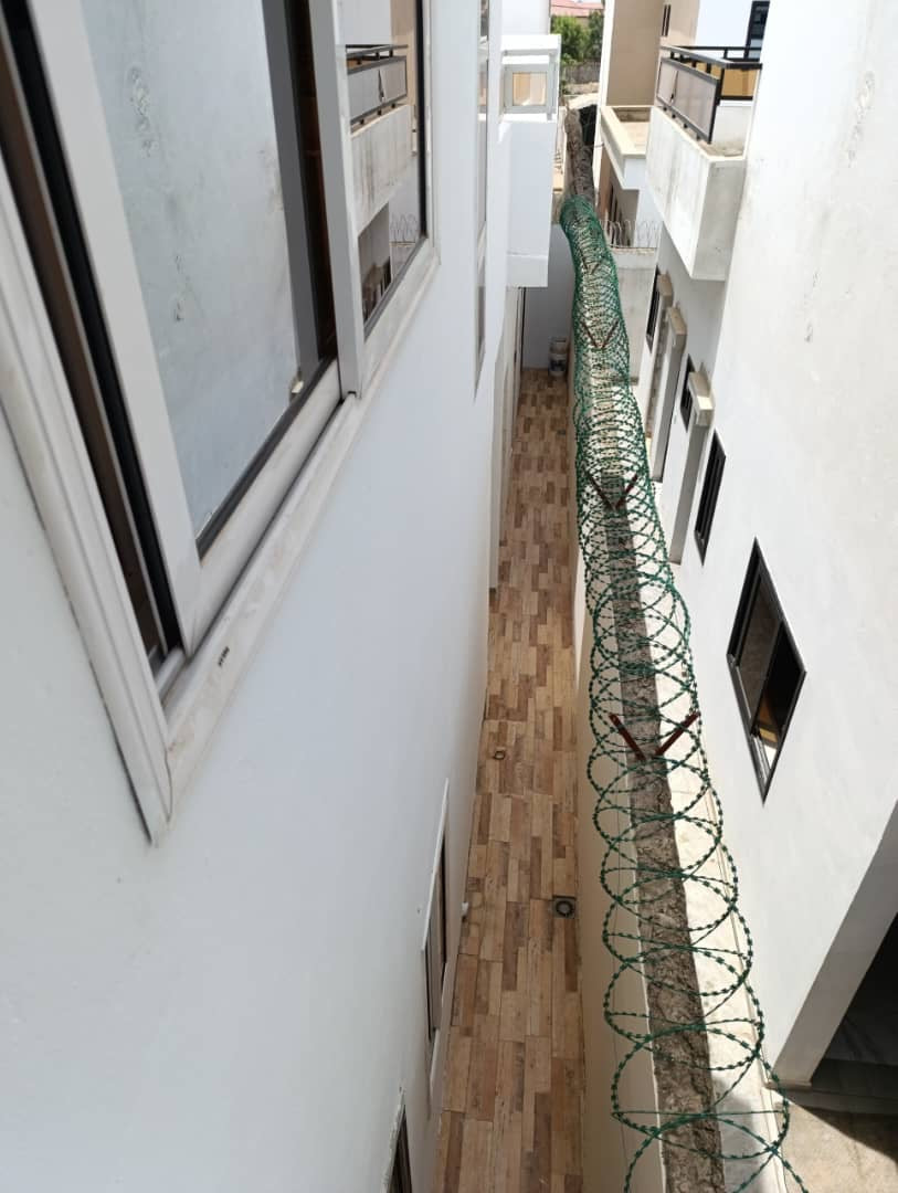 VILLA DE 8 PIÈCES À VENDRE À AGOE LEGBASSITO ATIOMÉ – 85 MILLIONS FCFA