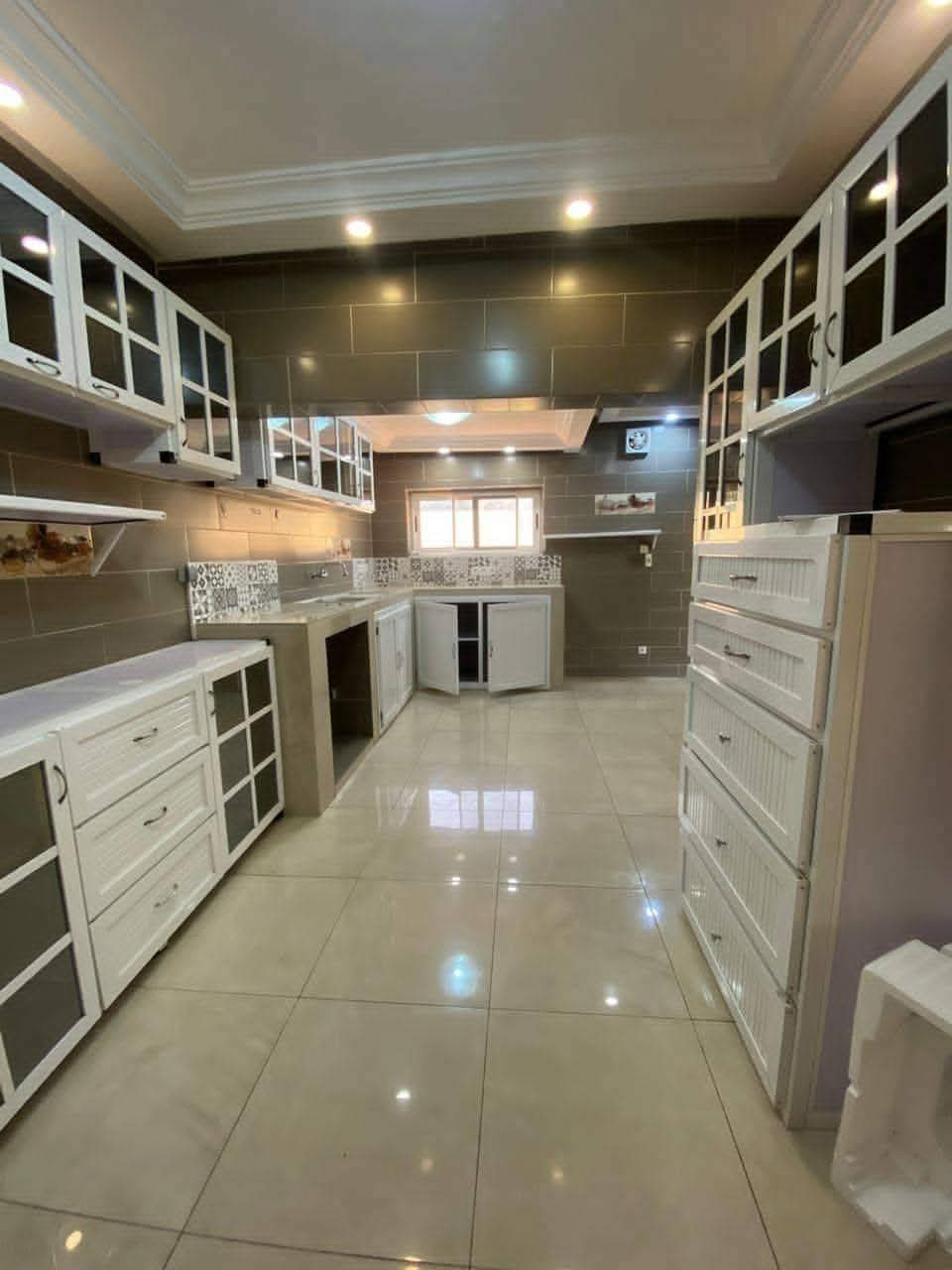 VILLA 4 PIÈCES AVEC PISCINE À LOUER – RÉSIDENCE DE LA CAISSE