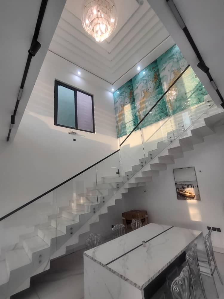 Villa duplex 3 chambres à louer à Baguida – 1 million FCFA par mois