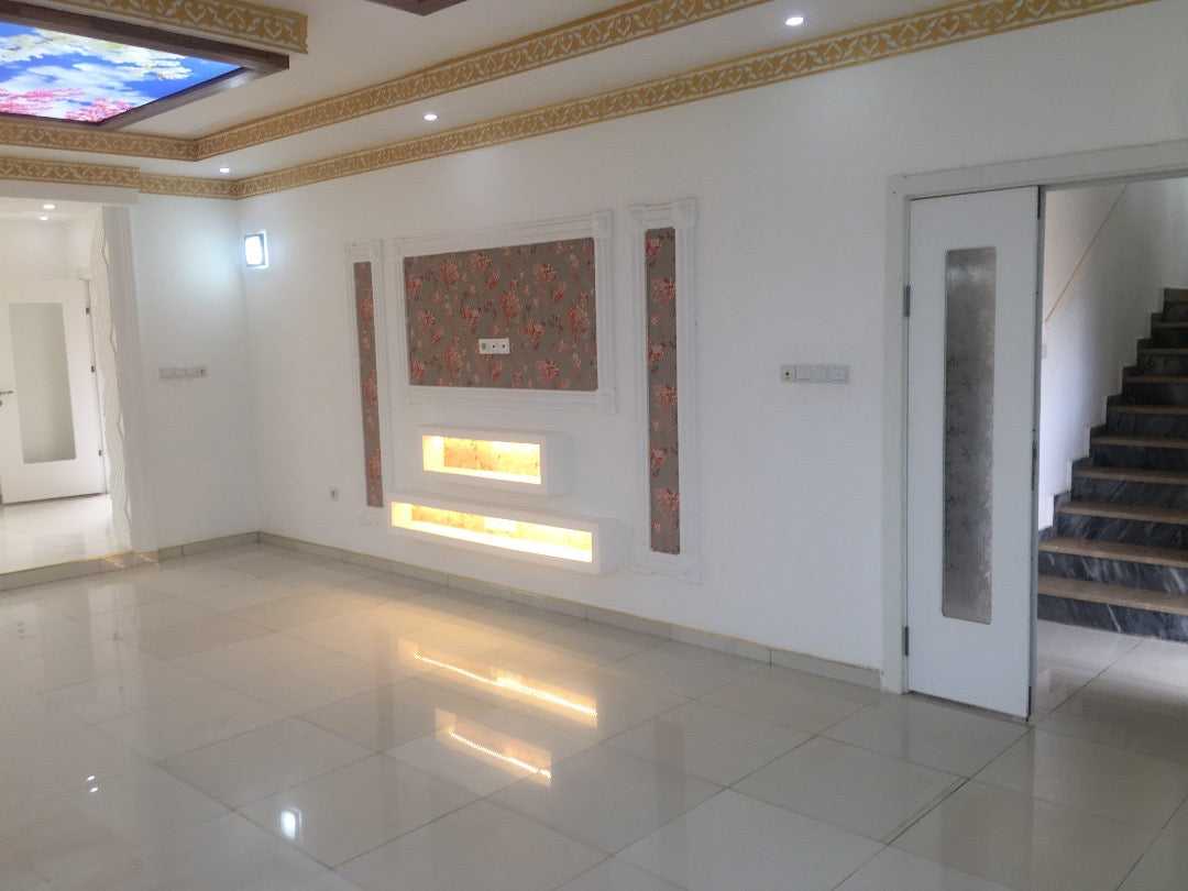 MAGNIFIQUE VILLA À VENDRE A AGOE CACAVELI ECOLE MARIAM - 6 PIÈCES