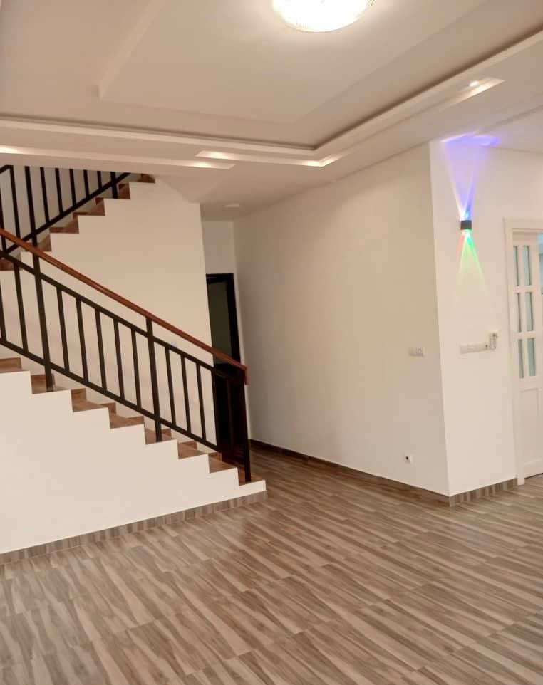 UNE VILLA 9 PIÈCES À LOUER À  LOMÉ - ABLOGAMÉ