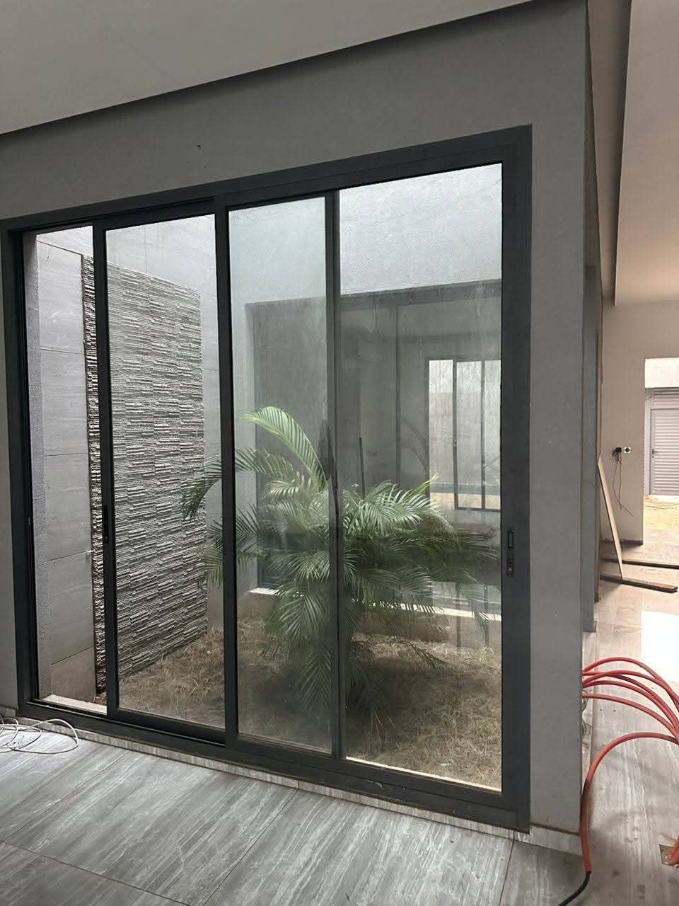 DEUX VILLAS JUMELLES À VENDRE À NOVISSI