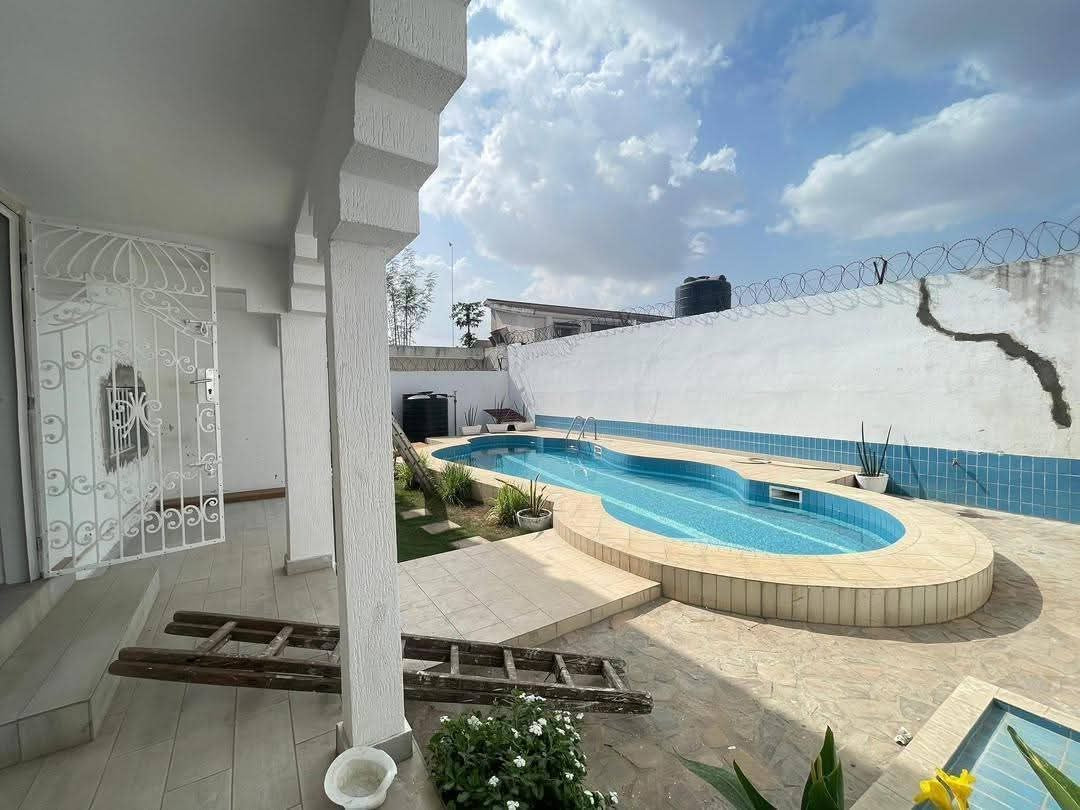 LOCATION VILLA NON MEUBLÉE À LOUER DANS LA CITÉ MILLÉNIUM (4 CHAMBRES)