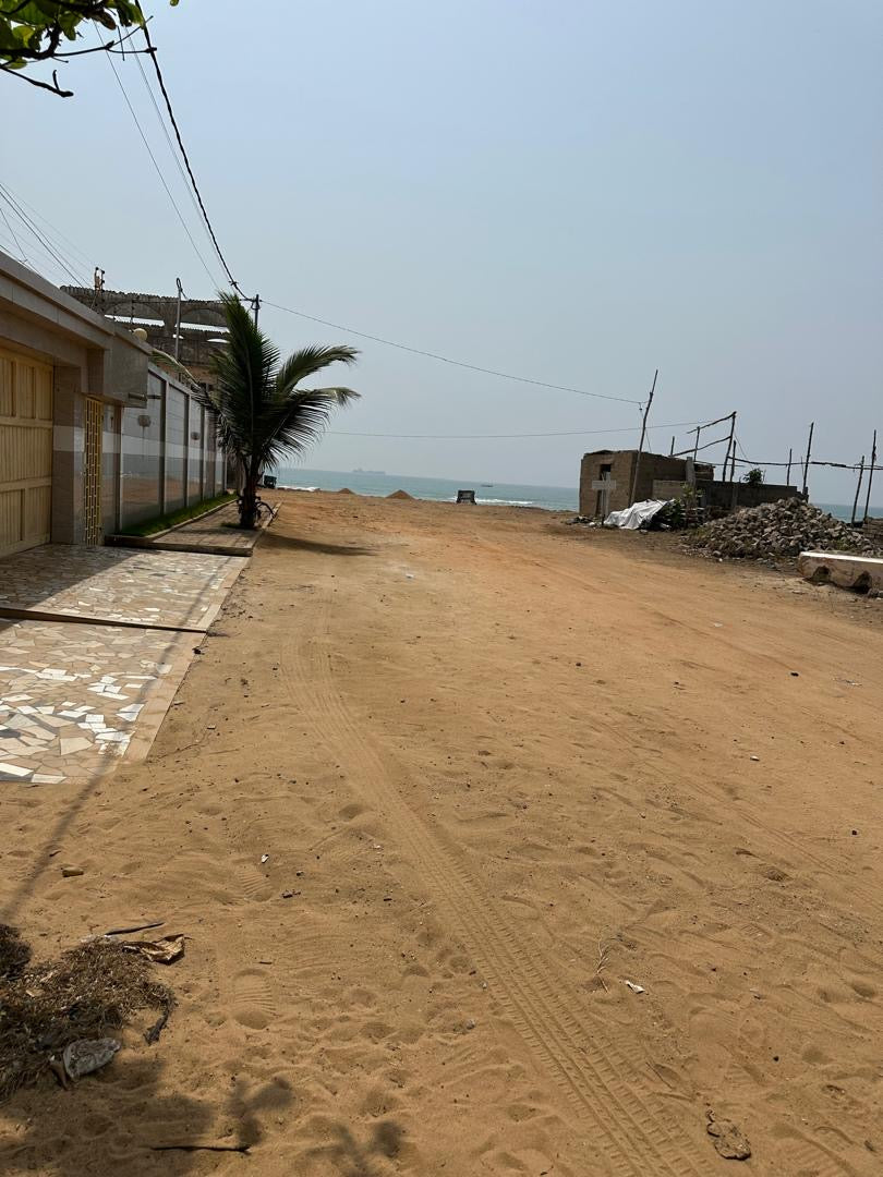 Terrain de 600 m² en vente à Baguida – 40 millions FCFA