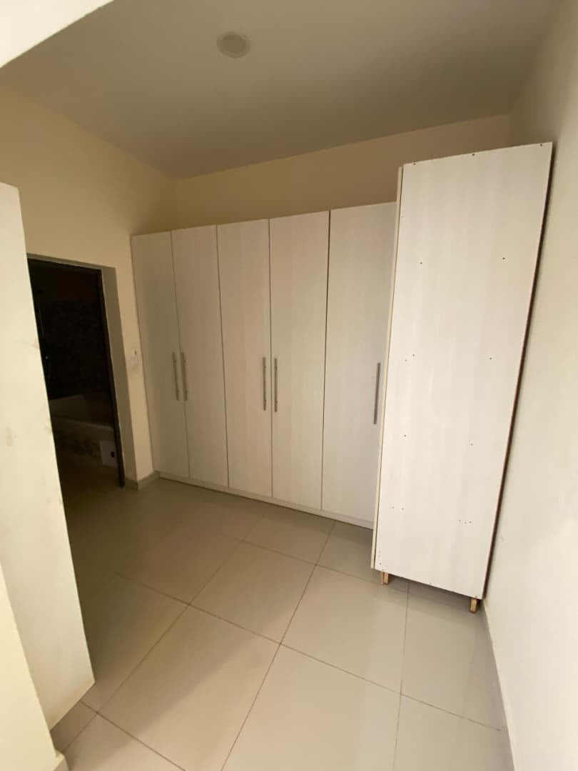 VILLA DUPLEX 5 CHAMBRES À LOUER À TOTSI 2N