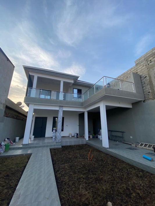 Villa 5 chambres en vente à Adidogomé Sagbado-Logoté – 90 millions FCFA