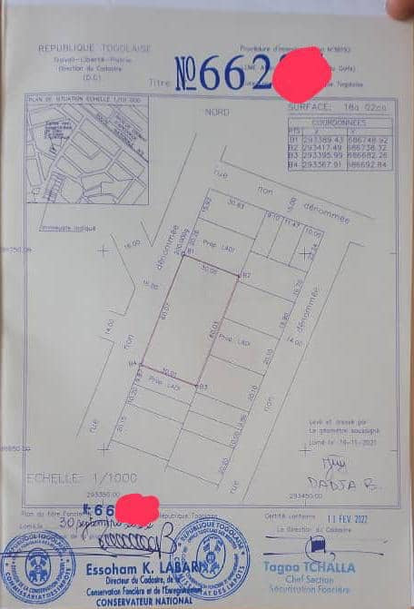 2 LOTS COLLÉS CLÔTURÉS À VENDRE À ADIDOGOMÉ APEDOKOÈ – BORDURE DE VOIE DE 20M – 100 MILLIONS – TITRE FONCIER