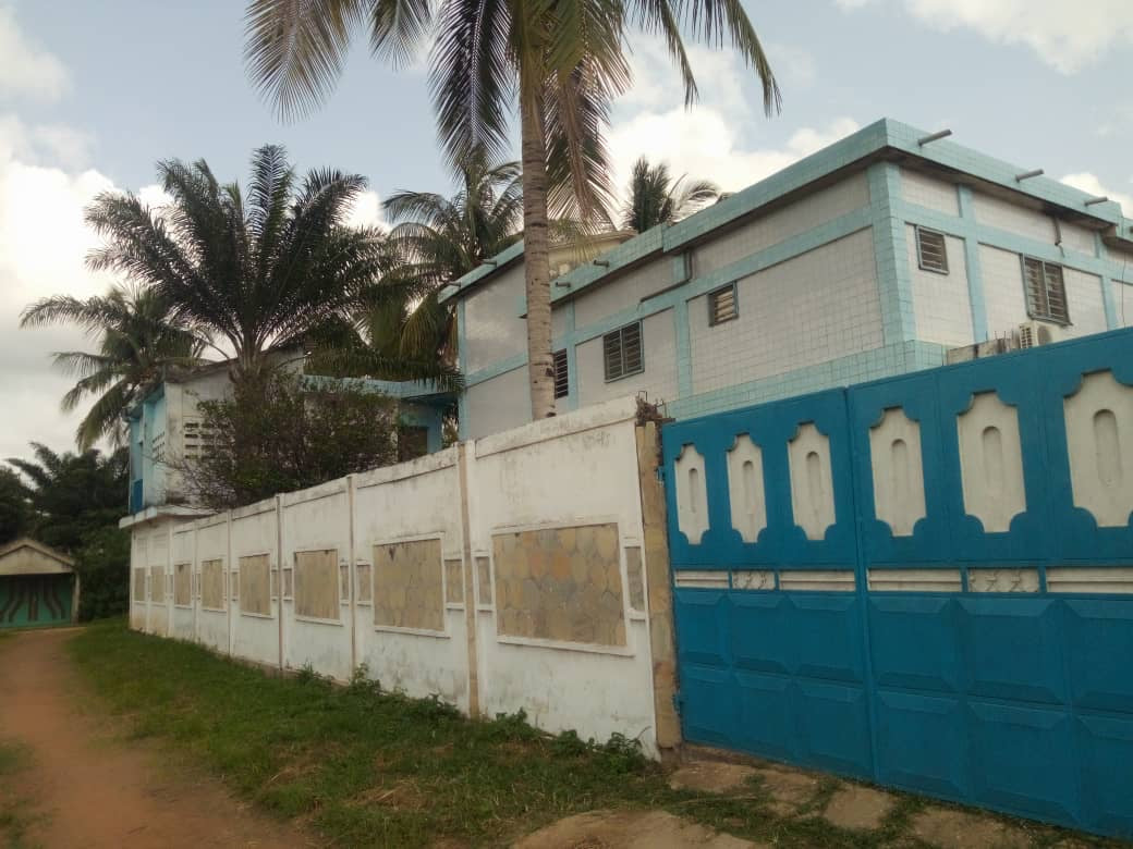 À VENDRE : UN HÔTEL À KARA