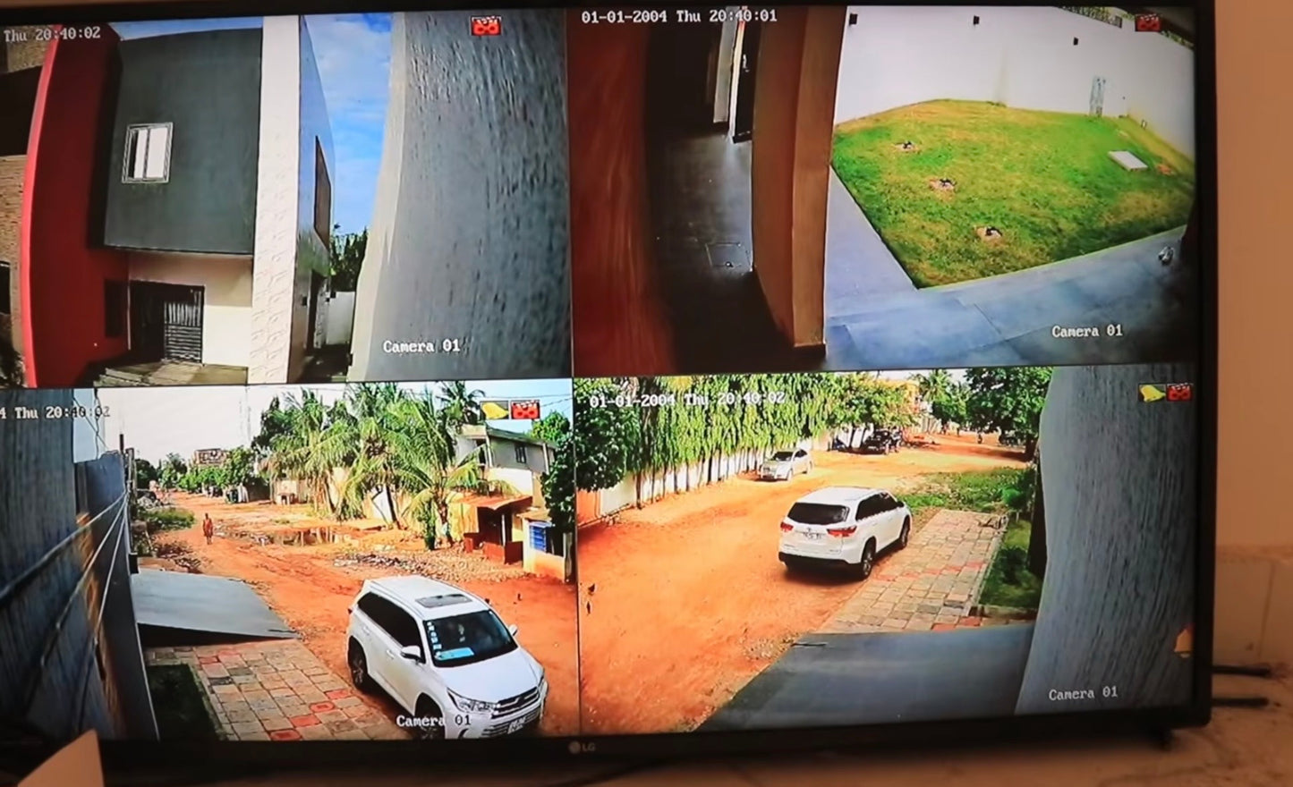 Villa 7 chambres avec piscine et jardin en vente à Kégué – 300 millions FCFA