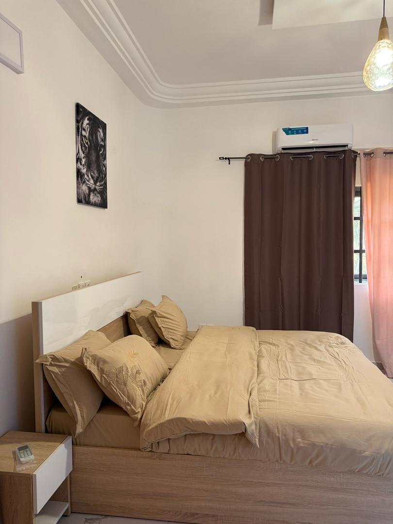 LOCATION APPARTEMENT MEUBLÉ À TOTSI (3 PIÈCES)