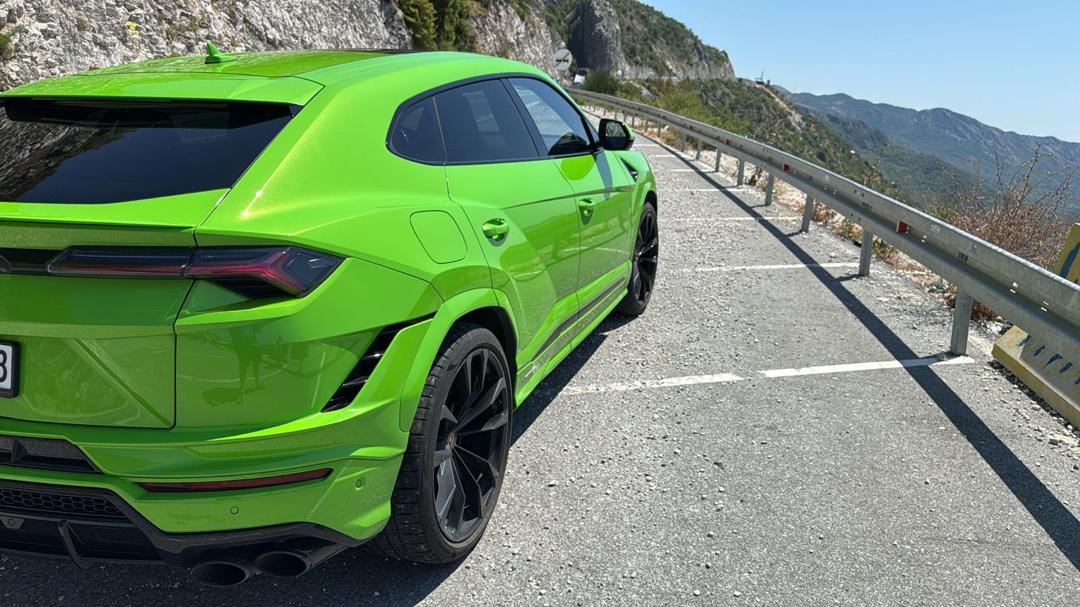 Lamborghini Urus 2023