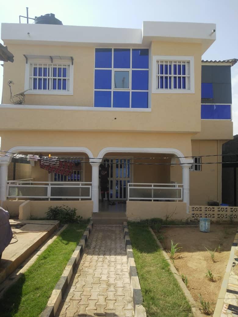 UNE VILLA À VENDRE À DJAGBLÉ