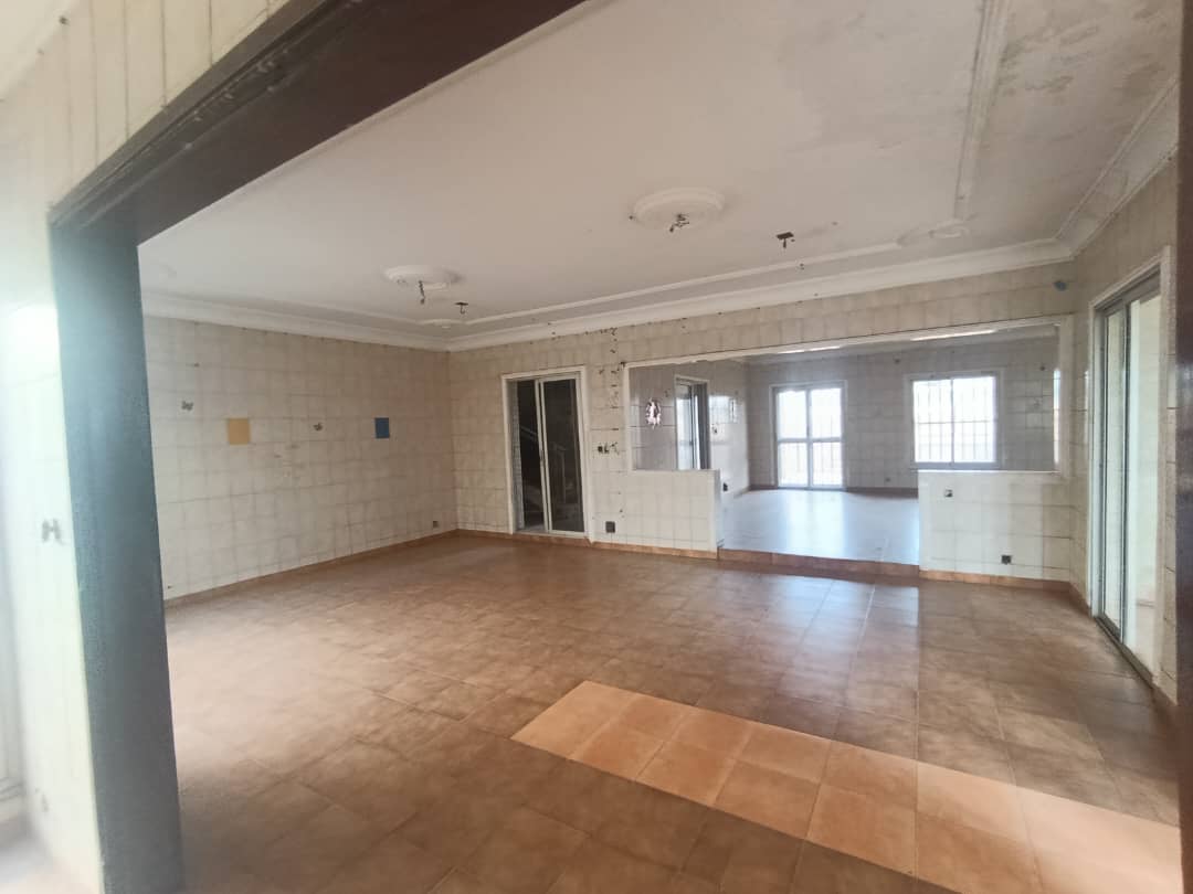 Maison à vendre à Gbossimé – 75 Millions FCFA