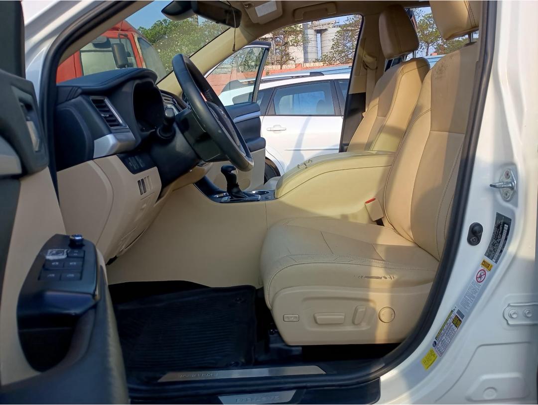 TOYOTA HIGHLANDER XLE AWD 2019