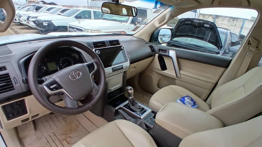 TOYOTA LANDCRUISER PRADO 2021