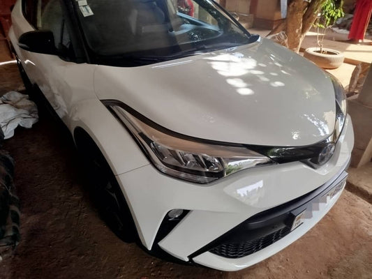Toyota C-HR hybrid 2022