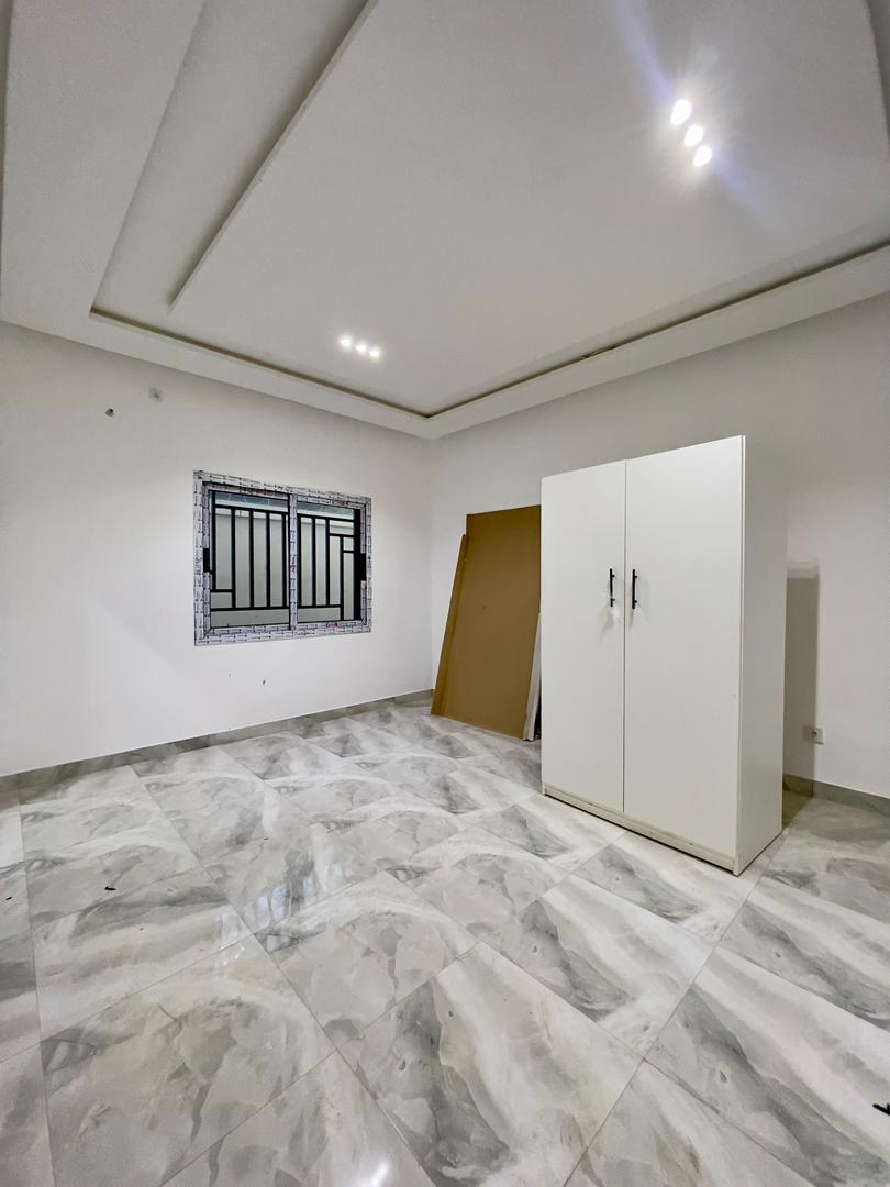 LOMÉ – TOKOIN CASABLANCA – VILLA TRIPLEX 6 PIÈCES À VENDRE